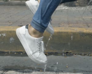 Hey I'm Walking Here