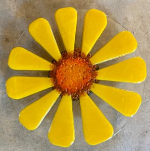 Garden Stake - Flower (clr w/yellow with shades of orange center)