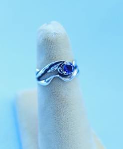 Iolite wave ring