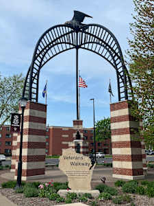 Veterans Memorial Monument