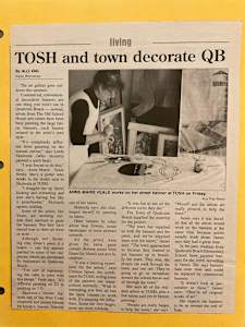 TOSH and town decorate QB / Outdoor Art