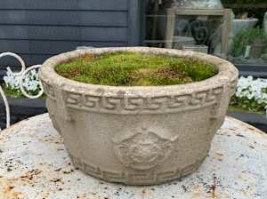 Weathered Round Garden Planter With Tudor Rose