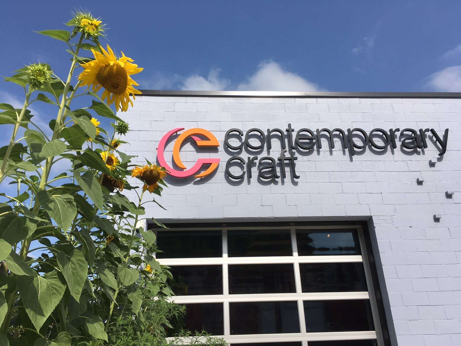 About Contemporary Craft