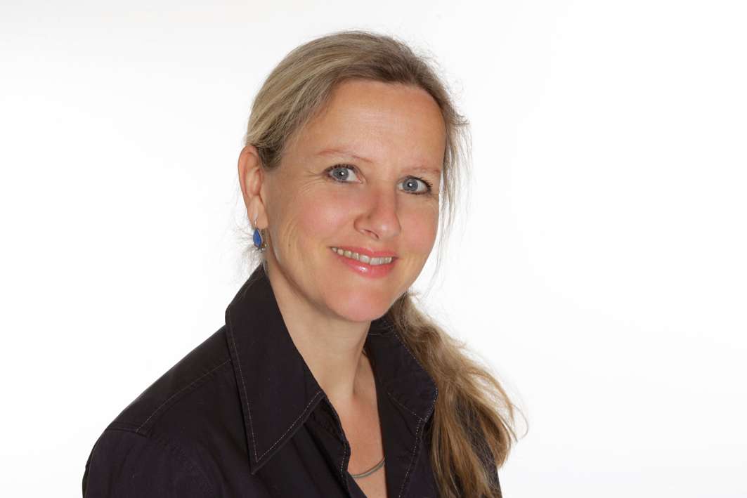 About Insa Hoffmann