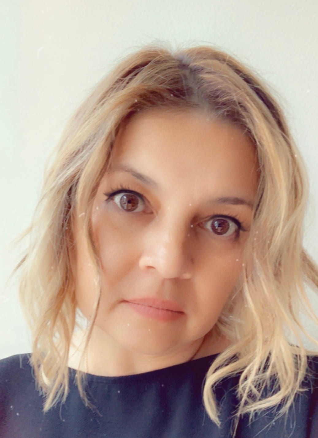 About Carolina (Caro)  Ramonde