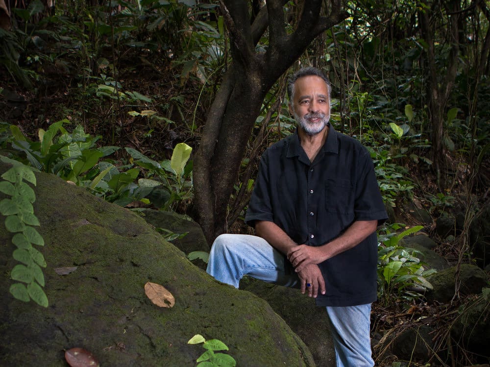 About Arturo Lindsay