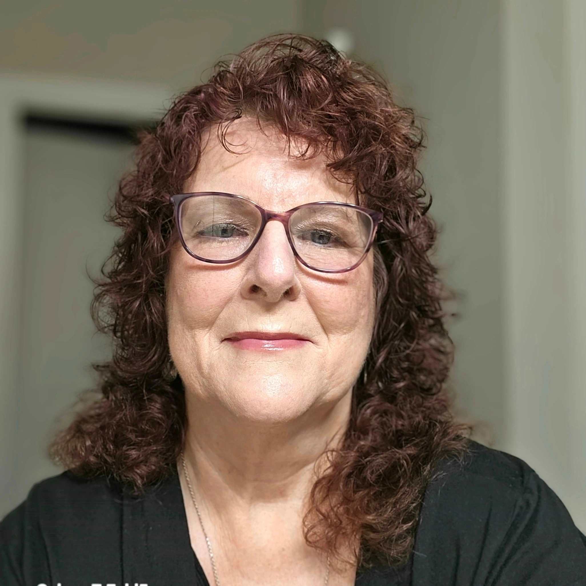 About Glenna Cain