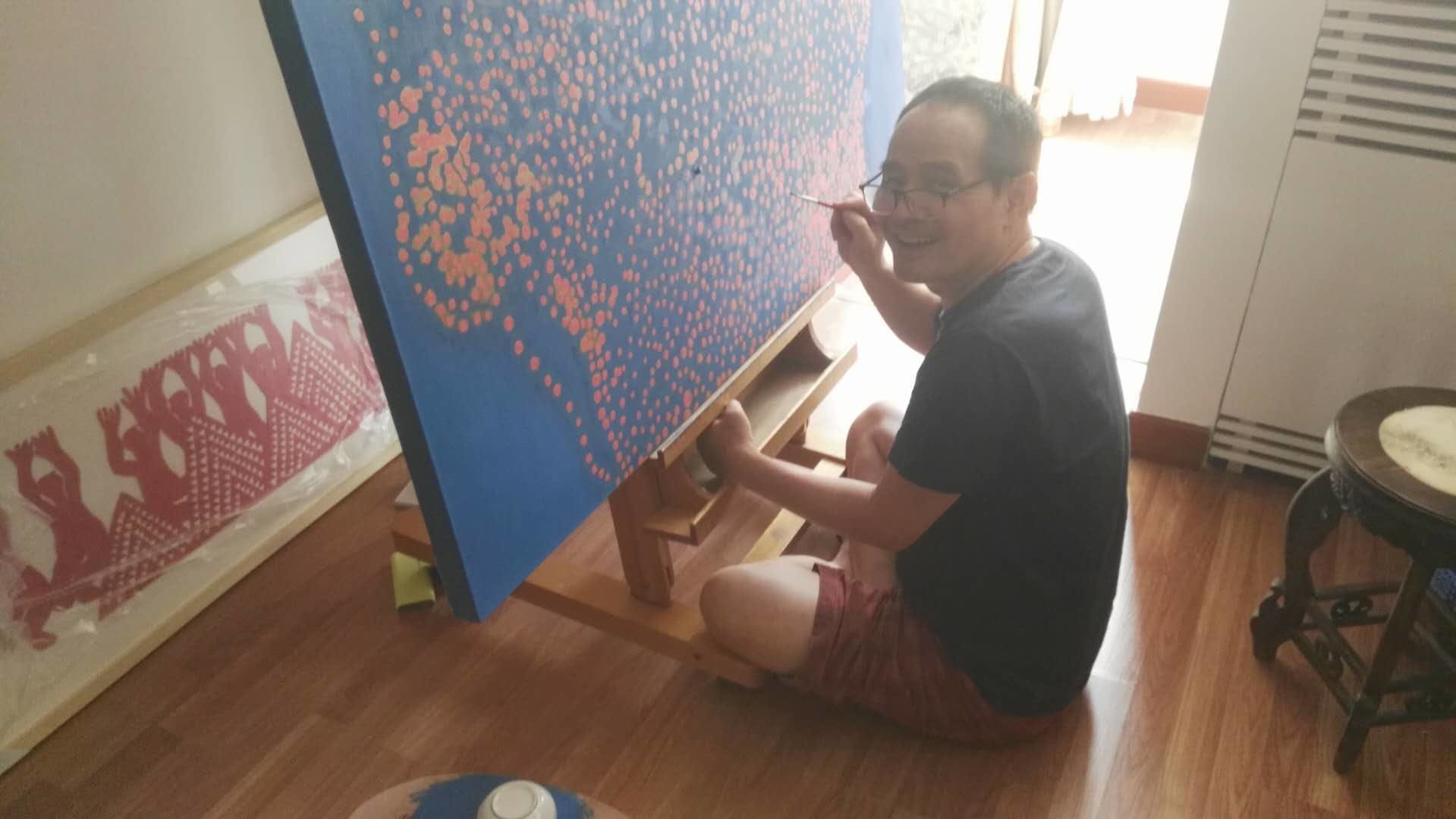 About Ren Hui