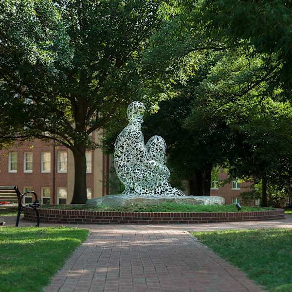 Waves III by Jaume Plensa, Image 1.