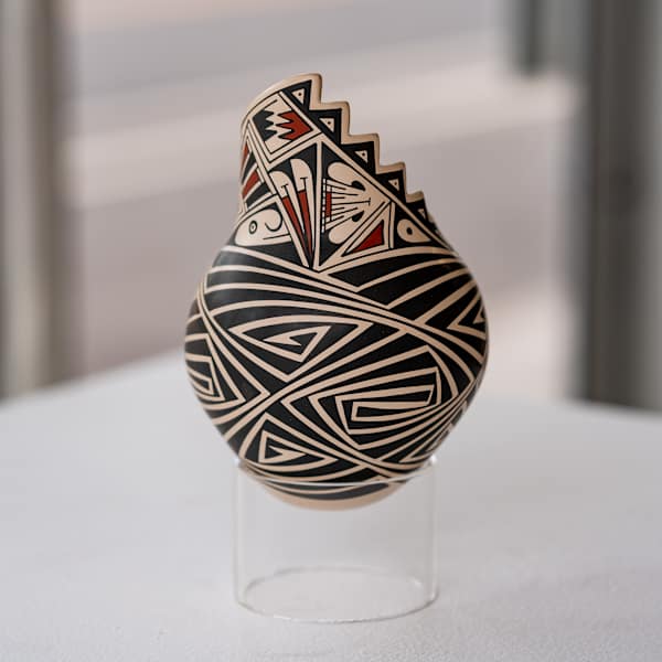 Neo-Classic Pottery by E. Lopez, Image 1.