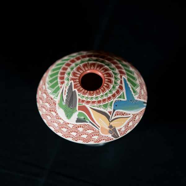 Hummingbird Pot by Janet Pedregon, Image 5.