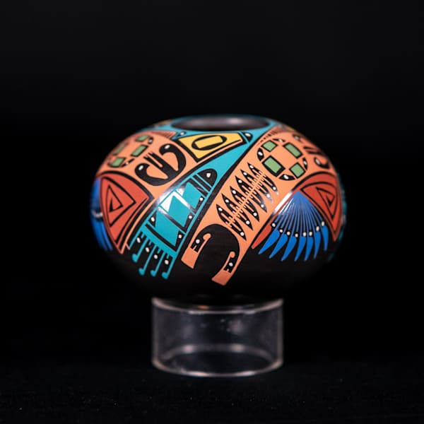 Small Classic Pottery by Oscar Quesada Jr., Image 1.