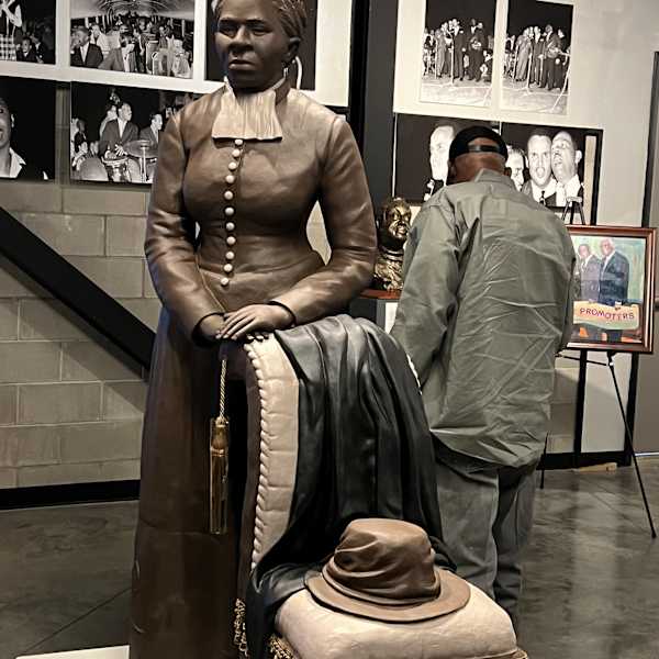 Harriet Tubman by Fred Ajanogha, Image 8.