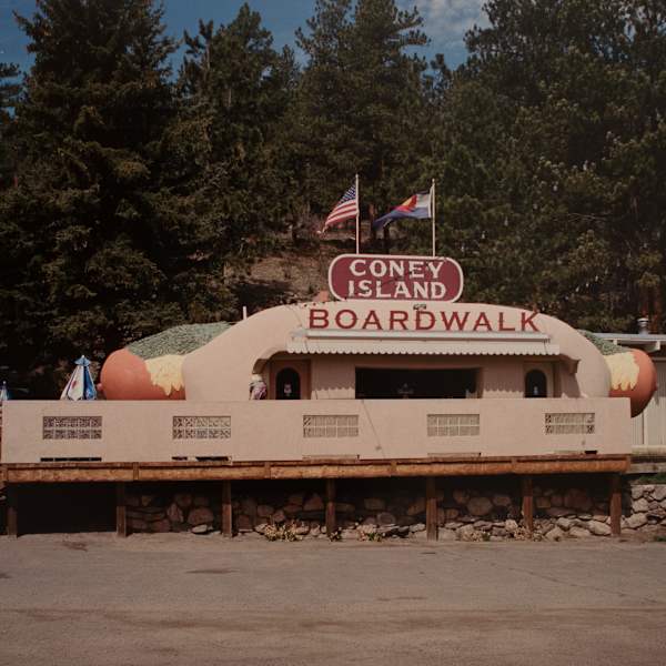 Boardwalk by Vivian Keulards, Image 1.