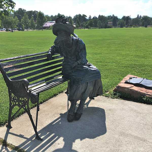 Manilda G. Raffe by Michele vandenHeuvel, Image 7.