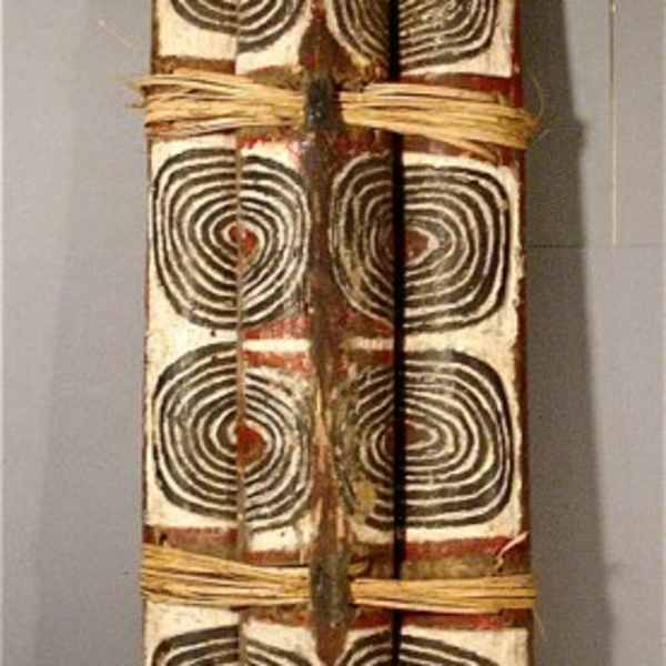 Tribal War Shield by West New Britain, Image 2.