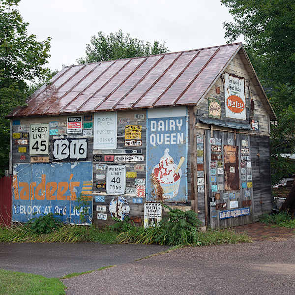 Wisconsin Dells Garage, 2018 by Tom Jones, Image 2.