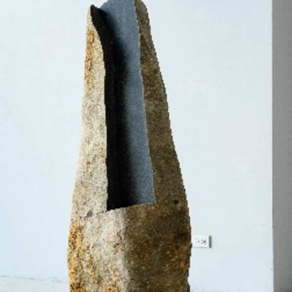 之間 Between by 黎志文 Lai Chi Man, Image 1.