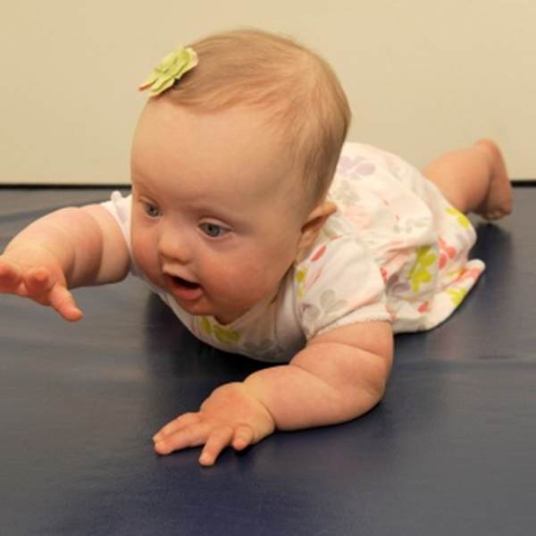 Chloe by Tia Brayman, Image 1.