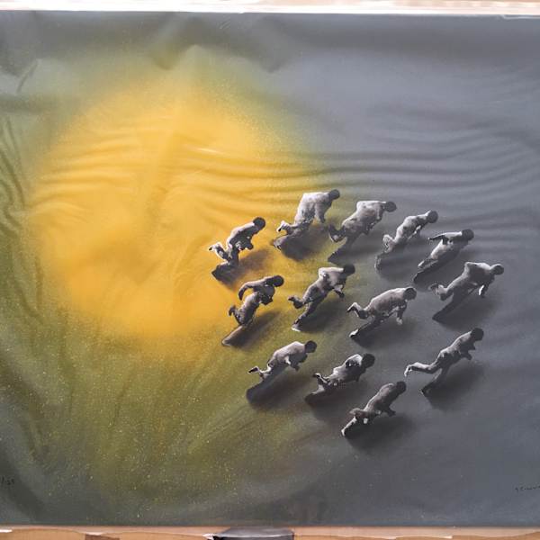 Eclipse, 2003 by Juan Genovés, Image 2.