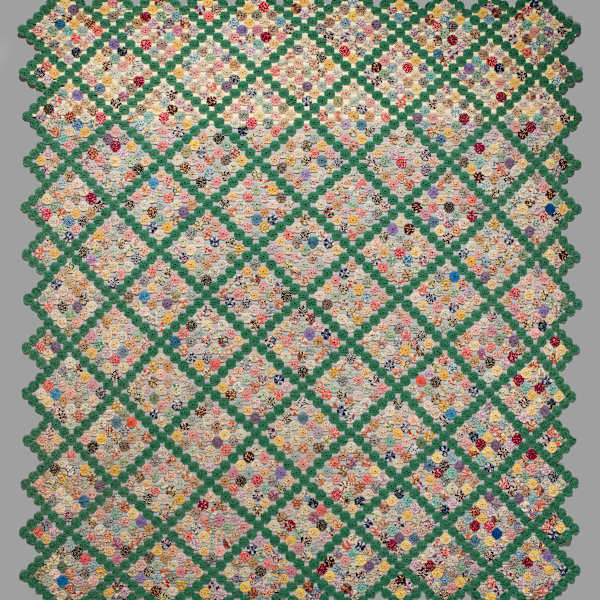 Yo-Yo Coverlet by Kathryn Martin Van Vlear, Image 1.