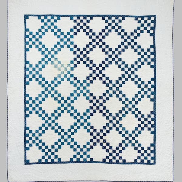 Double Irish Chain by Nellie Worthington, Image 1.