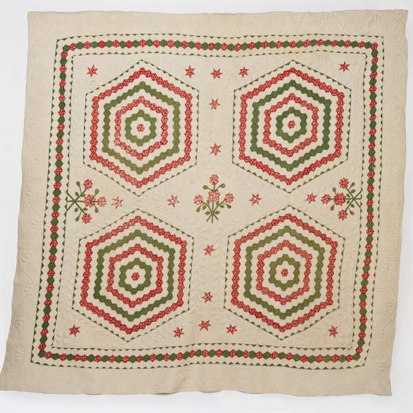 Hexagon Quilt by Mattie Nicewonger Musgrove, Image 1.