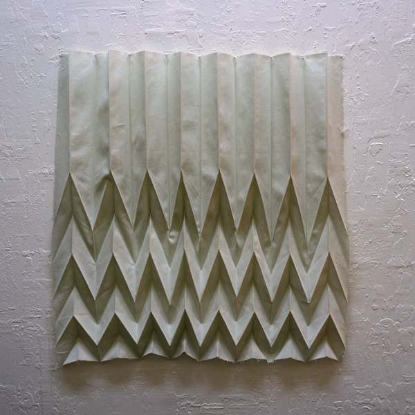 Ironing: Untitled – Wave by Mung Lar Lam, Image 3.
