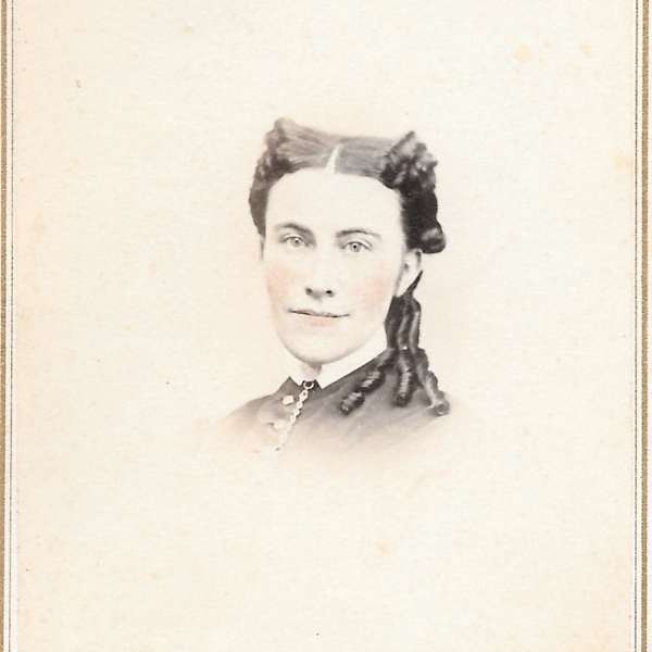 Carte de Visite by Slee Brothers, Image 2.