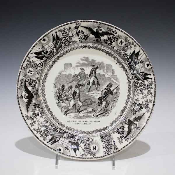 Plate by Société Céramique Maestricht, Image 2.