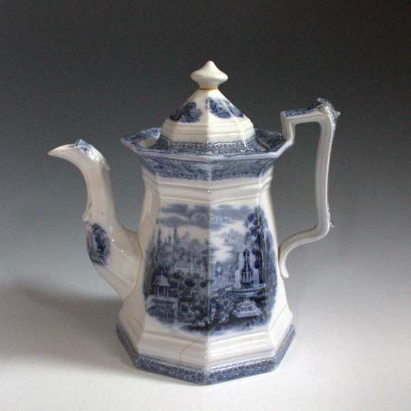 Teapot by Jacob Furnival & Co., Image 2.