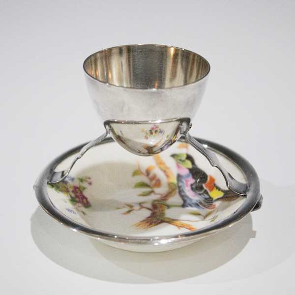 Egg Cup by Hukin & Heath, Image 5.
