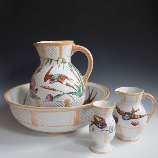 Wash Set by Thomas Furnival & Sons, Image 2.
