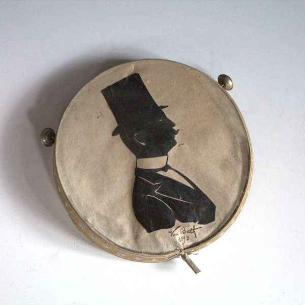 Tambourine by Van Bath, Image 1.
