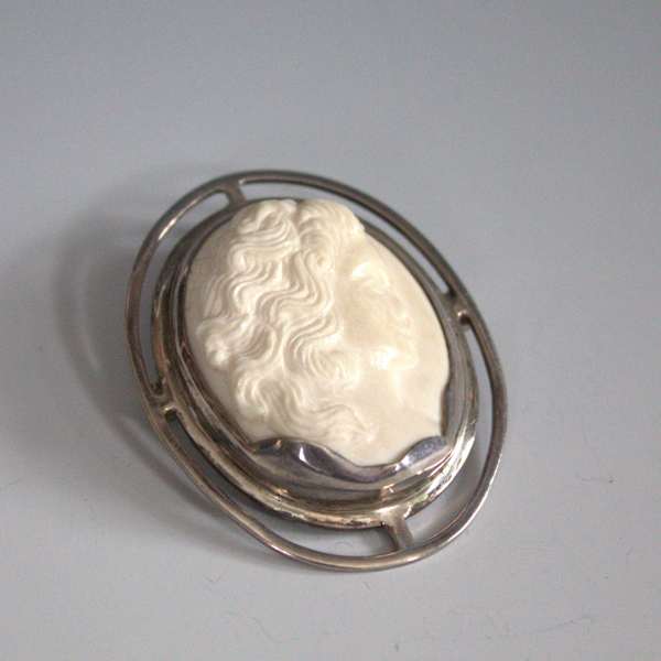 Cameo by Unknown, Poland, Image 2.