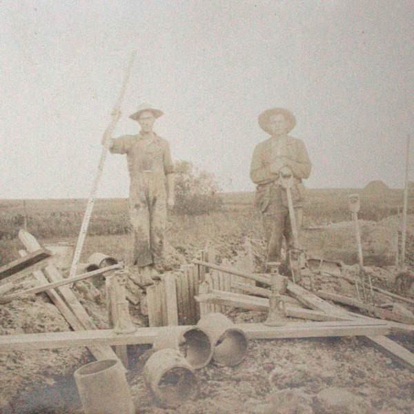 Drain Diggers by CYKO, Image 1.