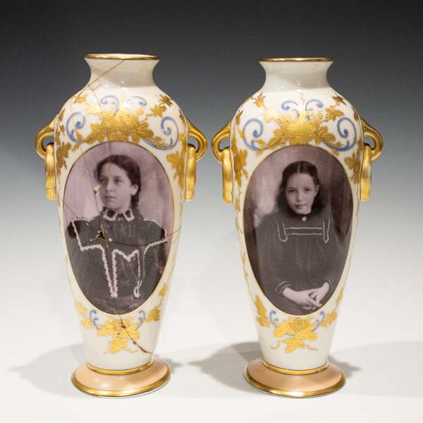 Pair of Vases by Aich bei Karlsbad, Image 4.