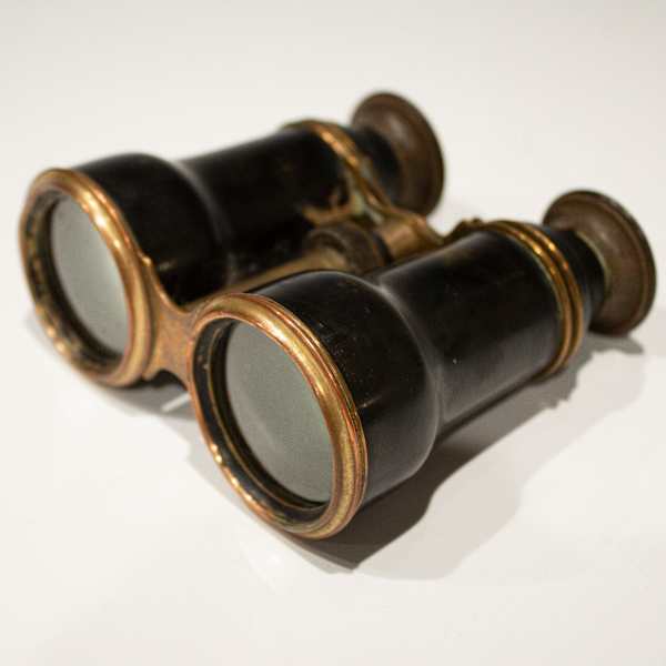 Opera Glasses by James W. Queen & Company, Image 1.