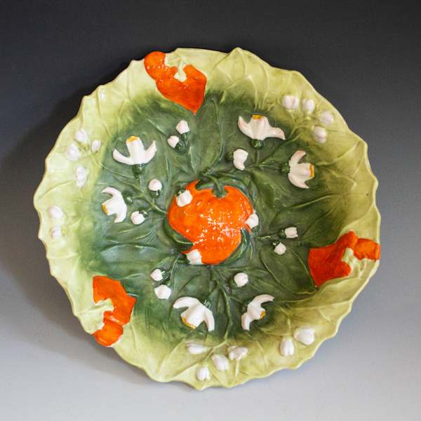 Master Berry Bowl by Royal Bayreuth, Image 1.