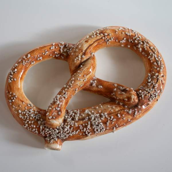 Pretzel Flask by Wm. Foust Distillery, Image 1.