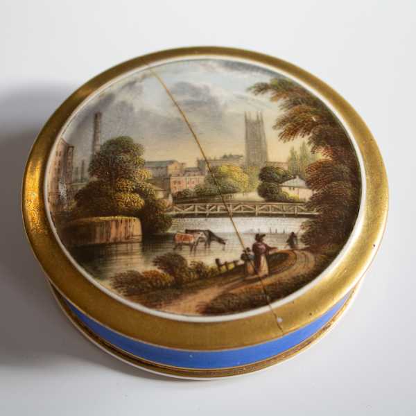 Pot by F.&R. Pratt & Co., Image 3.