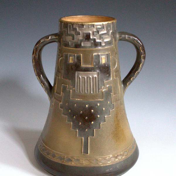 Vase by Stellmacher Teplitz, Teplitz Amphora, Image 1.