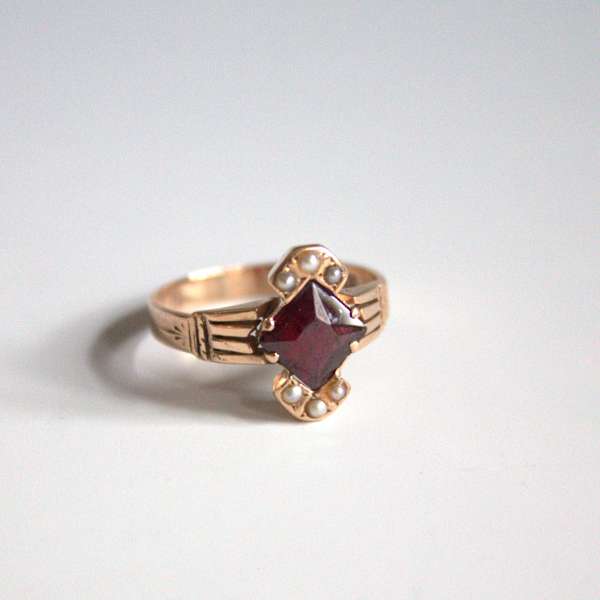 Ring by Wolcott Mfg. Co., Image 3.