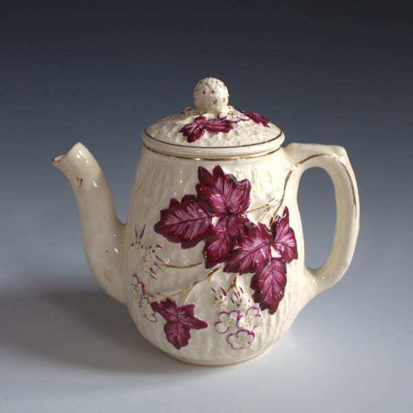 Teapot by Chesapeake Pottery, Image 1.