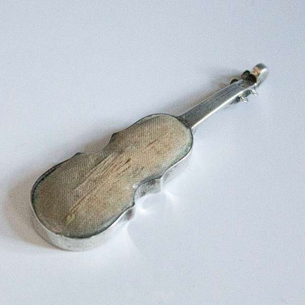Pin Cushion by Thomas F. Brogan Co., Image 1.