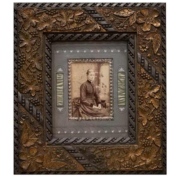 Picture Frame by Runden's Art Gallery, Image 1.