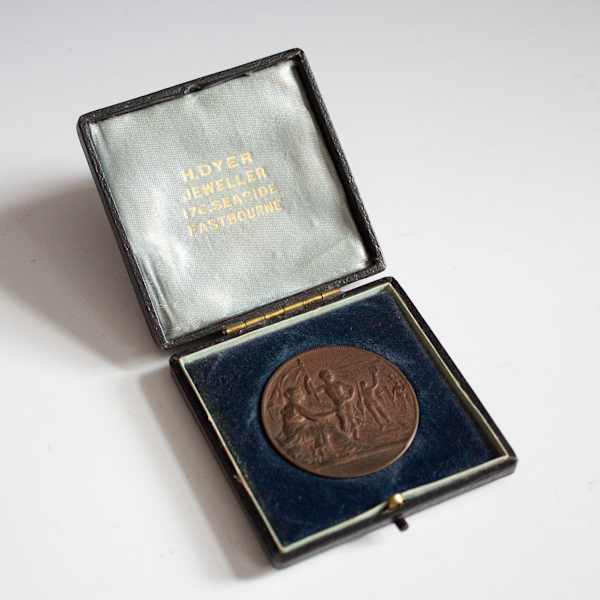 Shooting Medal by H. Dyer, Image 1.