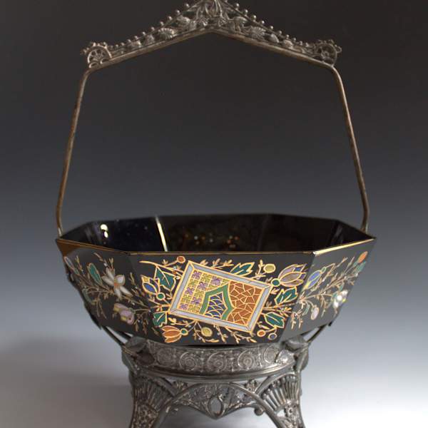 Bride's Bowl by Middletown Plate Co., Image 1.