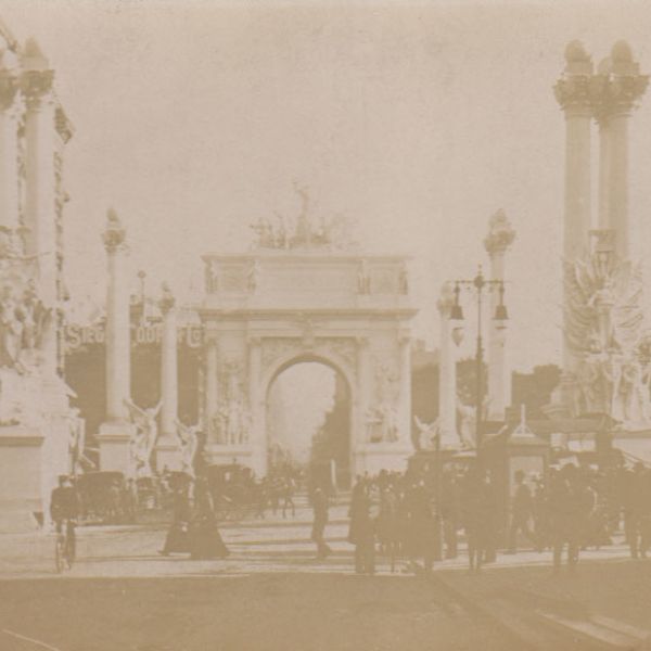 Dewey Arch by Obermüller & Son, Image 1.