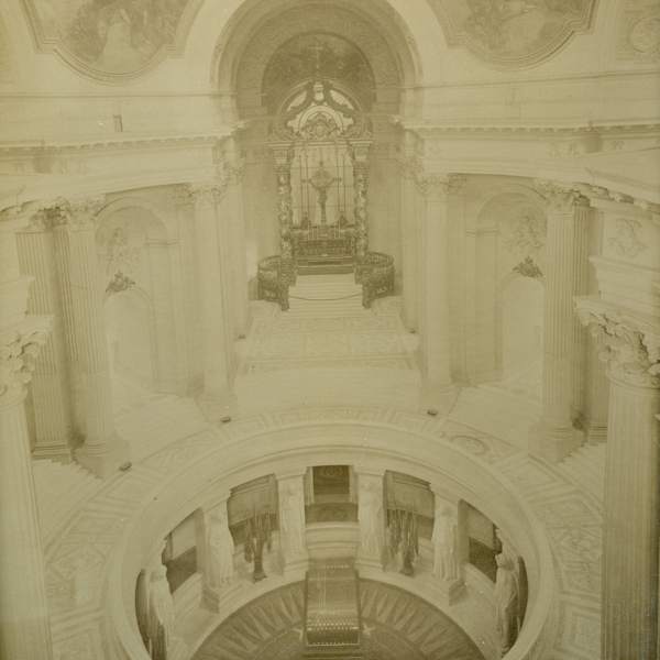 Tomb of Napoleon by J. Kuhn, Image 1.